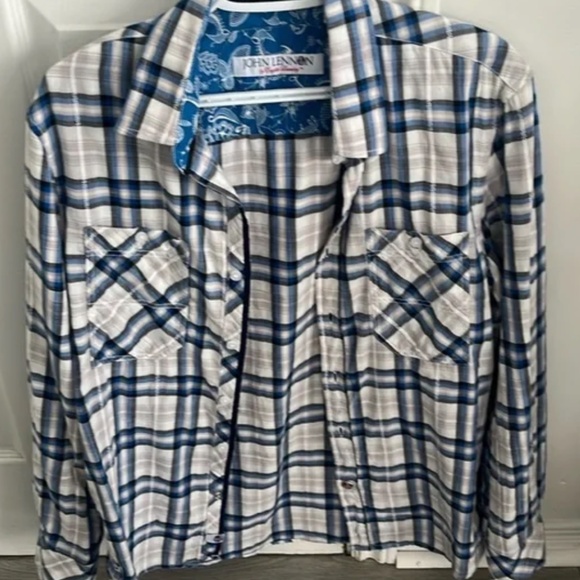 Men's Button Up Collection - Picture 6 of 15